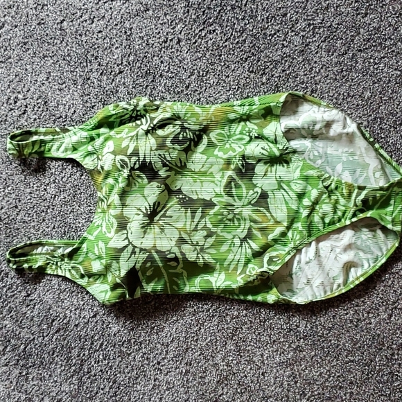 Catalina Swim Catalina Plus Size Scoop Neck Tropical Print Ribbed